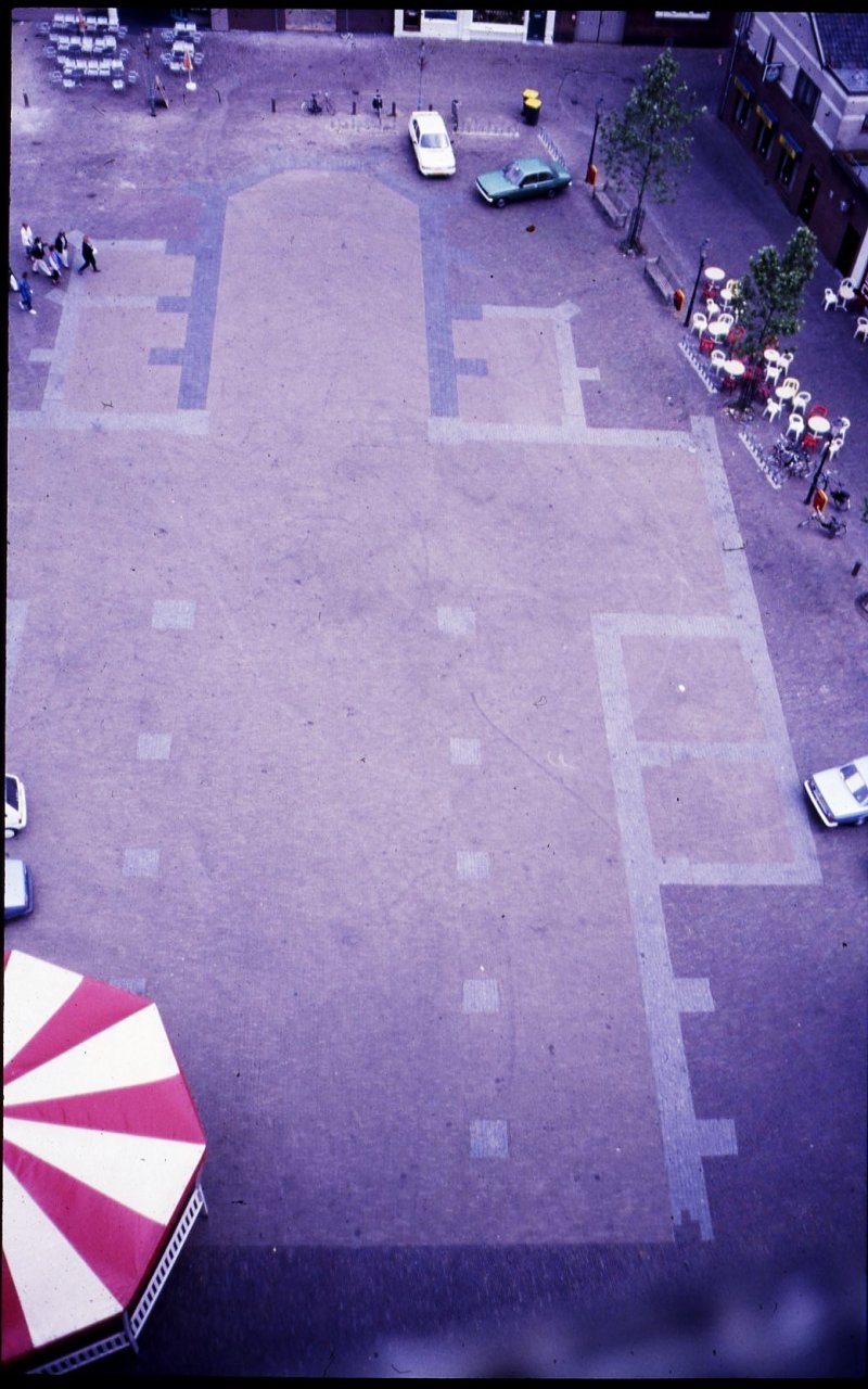 Oudheidkundig onderzoek Lieve Vrouwekerkhof (1986-1987)